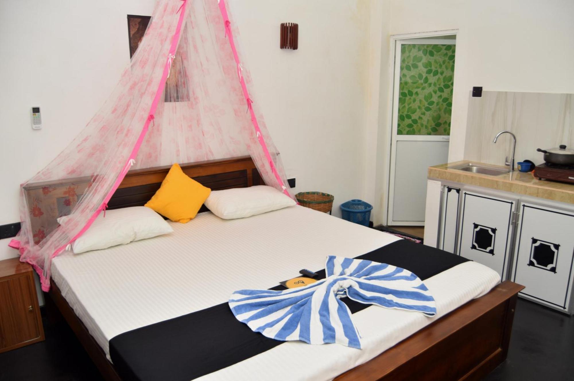 Kosi Giggles Resort Weligama Exterior photo